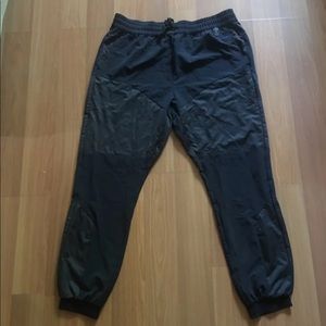 UnderArmour joggers